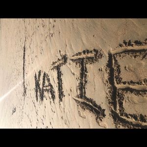 Meet your Posher, Katie